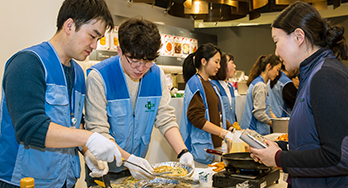 The representative picture of the activities of Day with the love of the neighbors 3