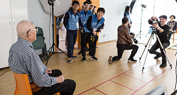 The representative picture of the activities of Day with the love of the neighbors 3