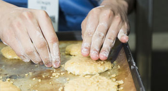 Representative photos of volunteer activities of new employees of the GCPharma 2